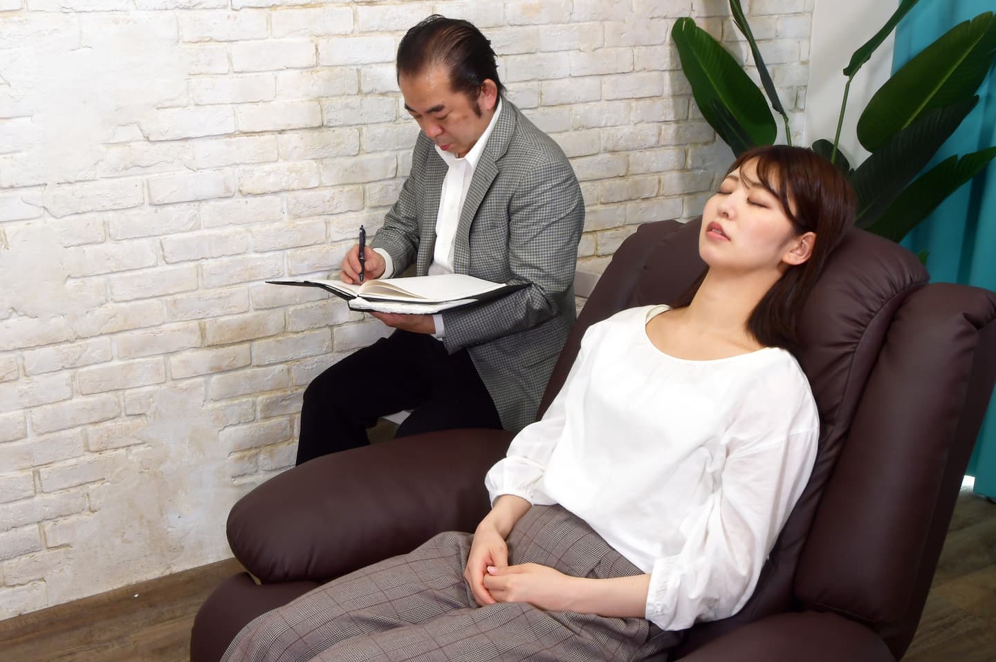 催眠療法イメージ